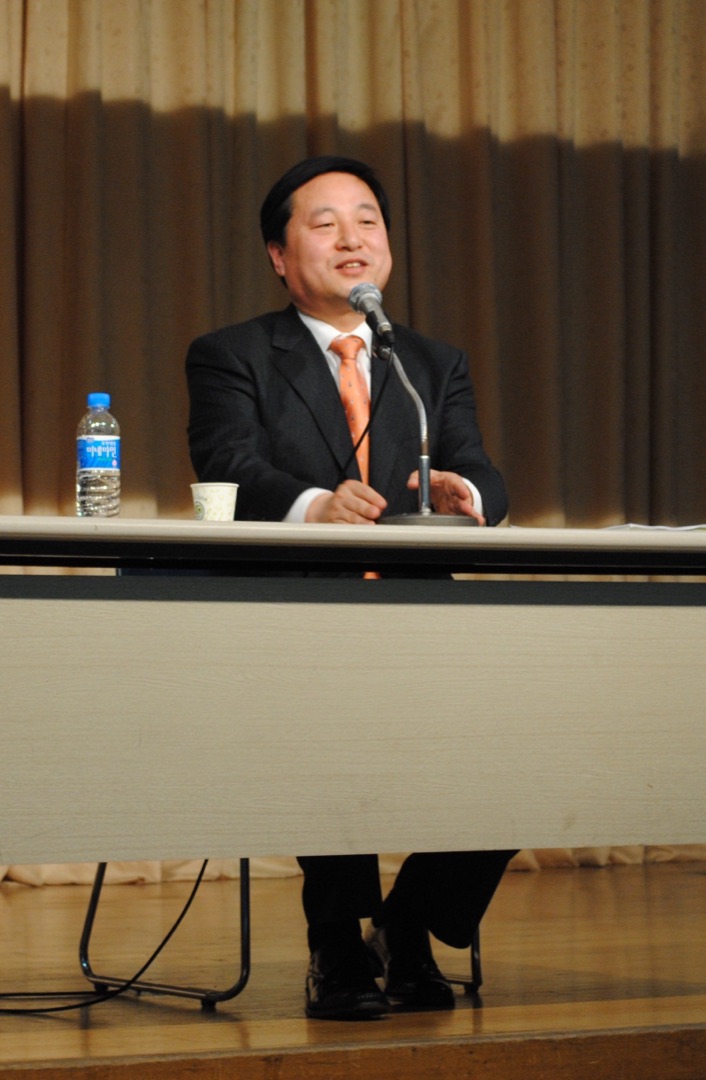 2011년의 김두관(2026년 울산시장 선거 선대본부장)